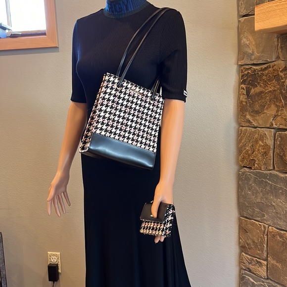 Nine West handbag with keychain wallet - Picture 1 of 6